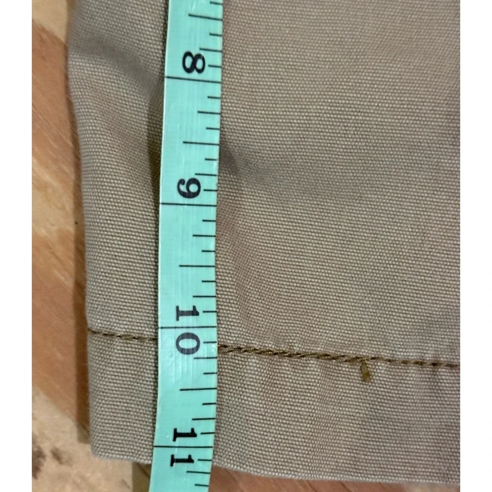 Levi's Carpenter Beige Chino Shorts‎ Size 36 (11